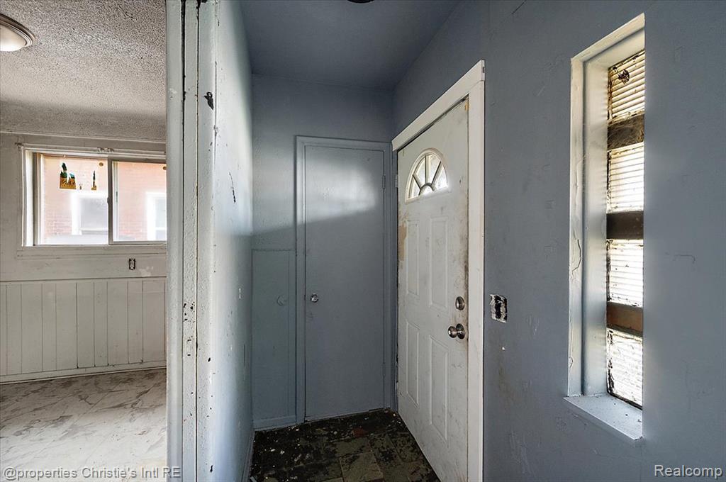 18104 Runyon Street, Detroit, MI 48234 — Photo 3
