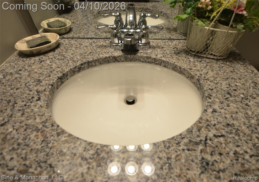3055 Sumerlyn, Auburn Hills, MI 48326 — Photo 28