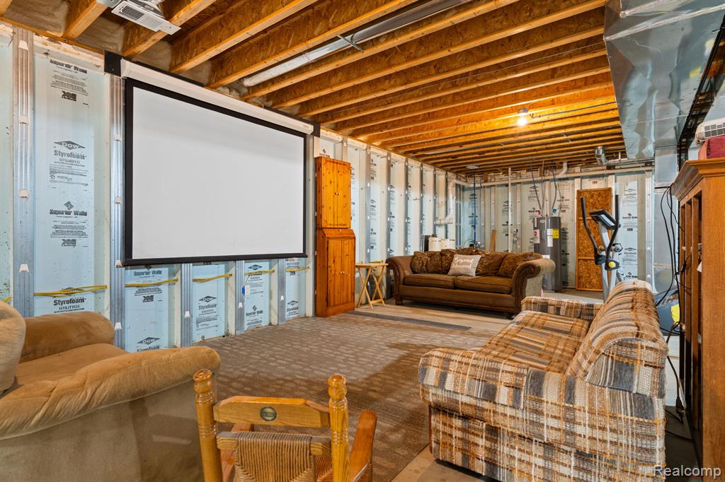 10465 Seymour Road, Gaines Vlg, MI 48436 — Photo 18