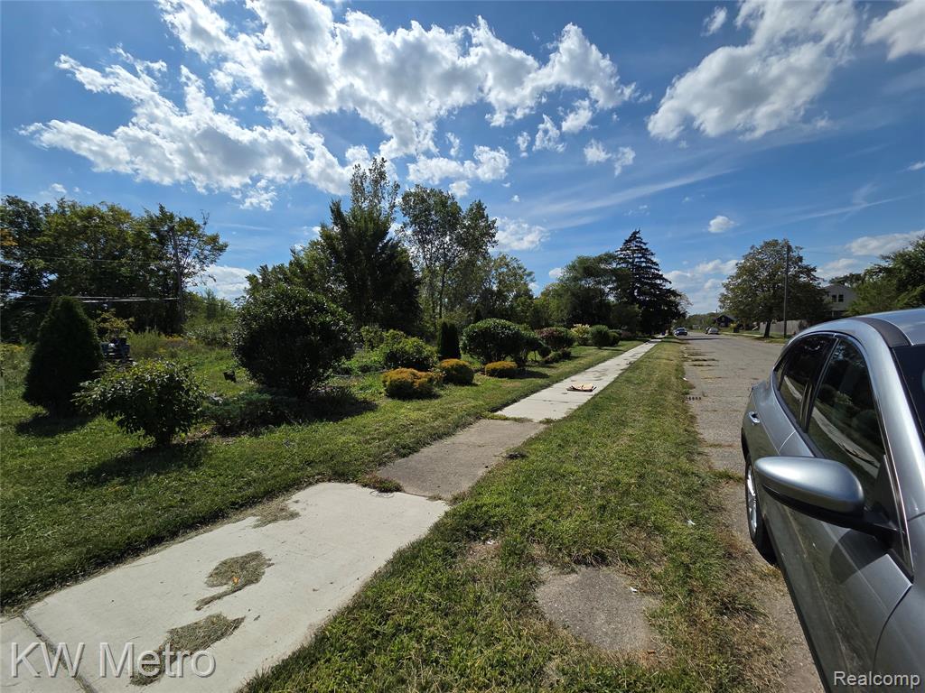 14166 Mayfield Street - Photo 2