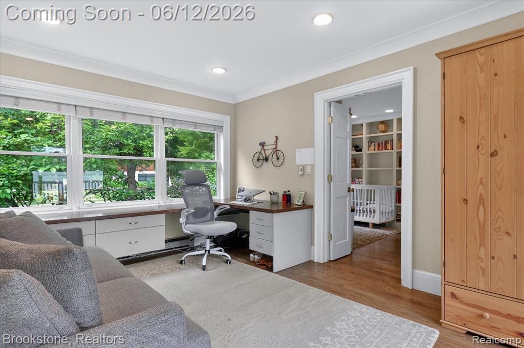 8926 Lincoln Drive, Huntington Woods, MI — Photo 27