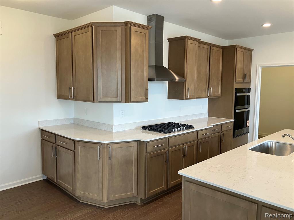 1942 MAGGIE Lane, Ypsilanti, MI 48198 — Photo 3