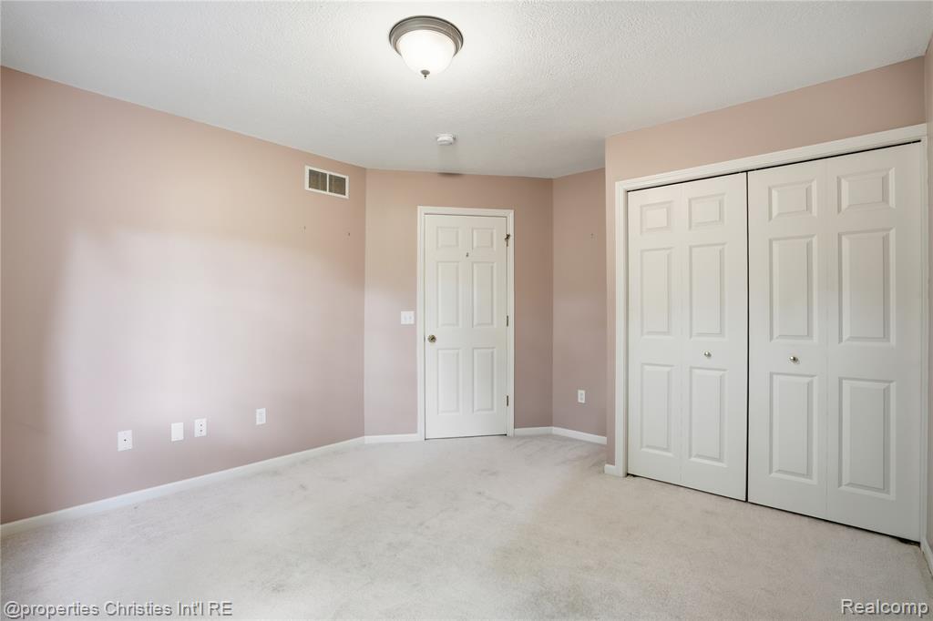 4462 Lily Drive, Howell, MI 48843 — Photo 31