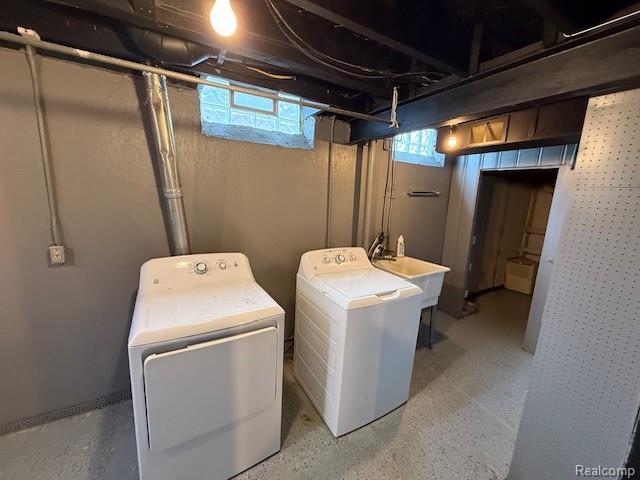 8403 Darlene Street, Warren, MI 48093 — Photo 24
