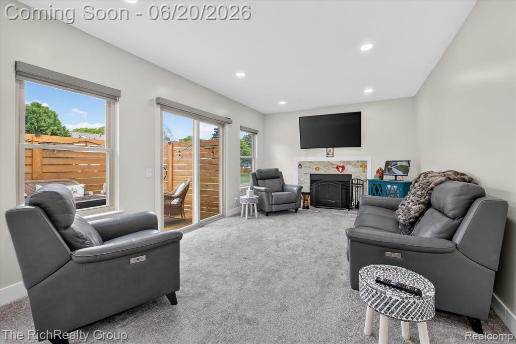 47185 Scarlet Drive S, Novi, MI — Photo 12