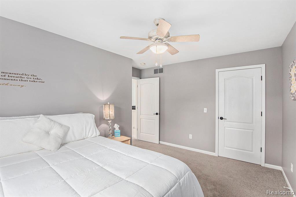 8423 MISTY, Grand Blanc, MI 48439 — Photo 18