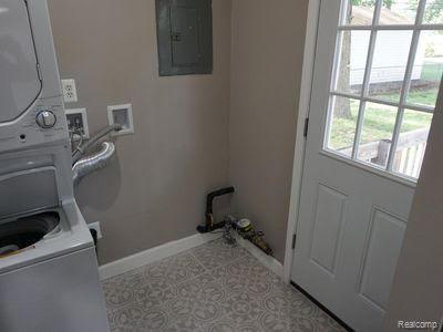 745 Robinwood Drive, Troy, MI 48083 — Photo 12
