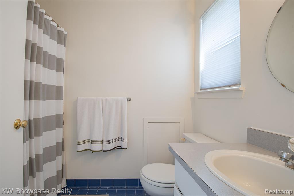 1420 POND VIEW, Wixom, MI 48393 — Photo 10