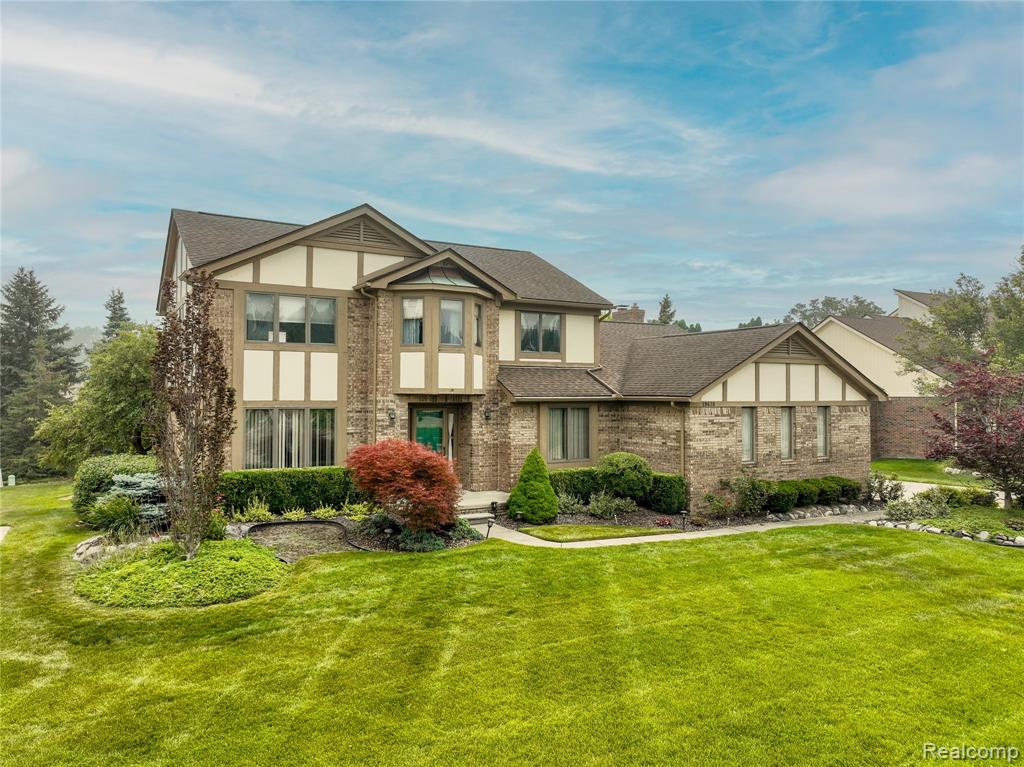19678 Ashley Court