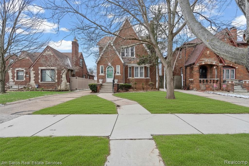 4377 Kensington Avenue, Detroit, MI 48224 — front exterior