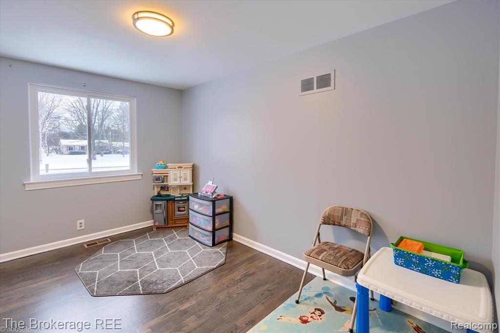 7310 Brewer Road, Flint, MI 48507 — Photo 59