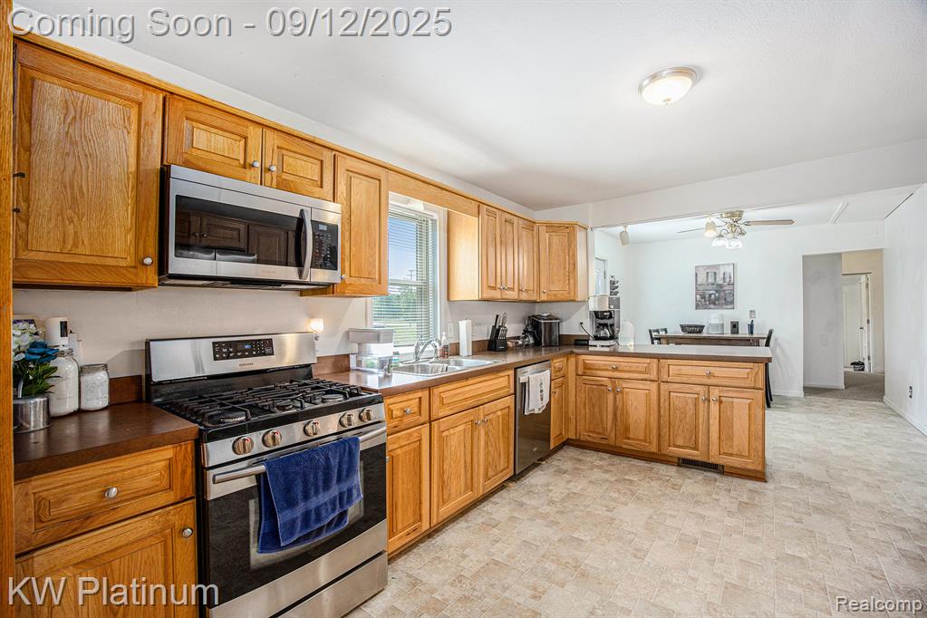 59290 North Avenue, Ray, MI — Photo 5