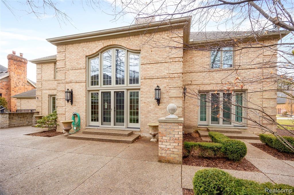 10 Sycamore Lane, Grosse Pointe, MI 48230 — Photo 5