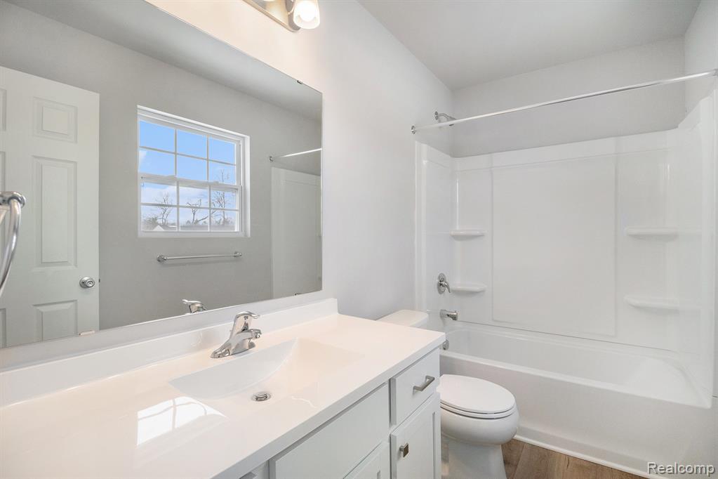 207 Kingsberry Drive, Blissfield, MI 49228 — Photo 14