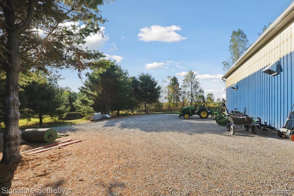 6300 Hazard Road, Oceola, MI 48430 — Photo 44