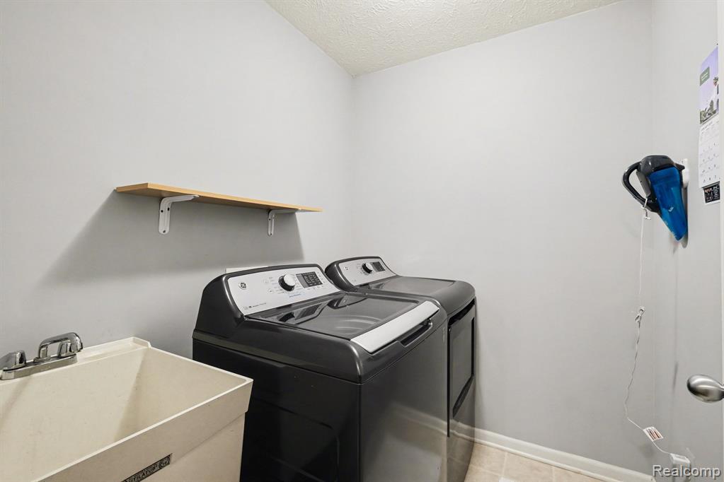395 Haystack Drive, Linden, MI 48451 — Photo 11