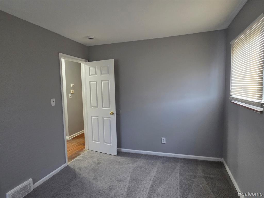 12217 Plainview Avenue, Detroit, MI 48228 — Photo 15