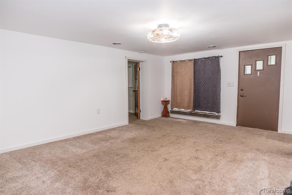 4216 Parker Road, Fort Gratiot, MI 48059 — Photo 27