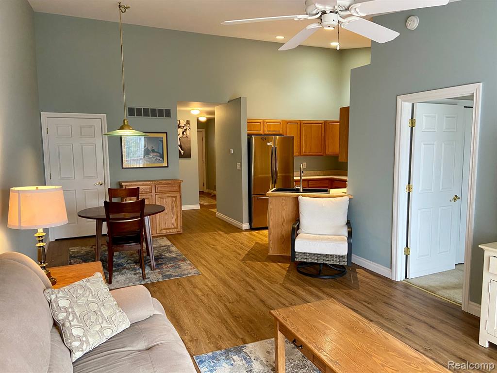 936 LIGHTHOUSE Drive, Marysville, MI 48040 — Photo 15
