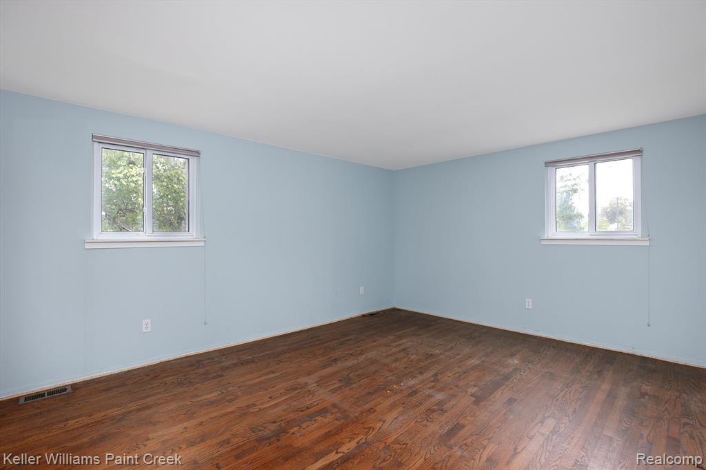 6748 LESLEE CREST Drive, West Bloomfield, MI — Photo 22