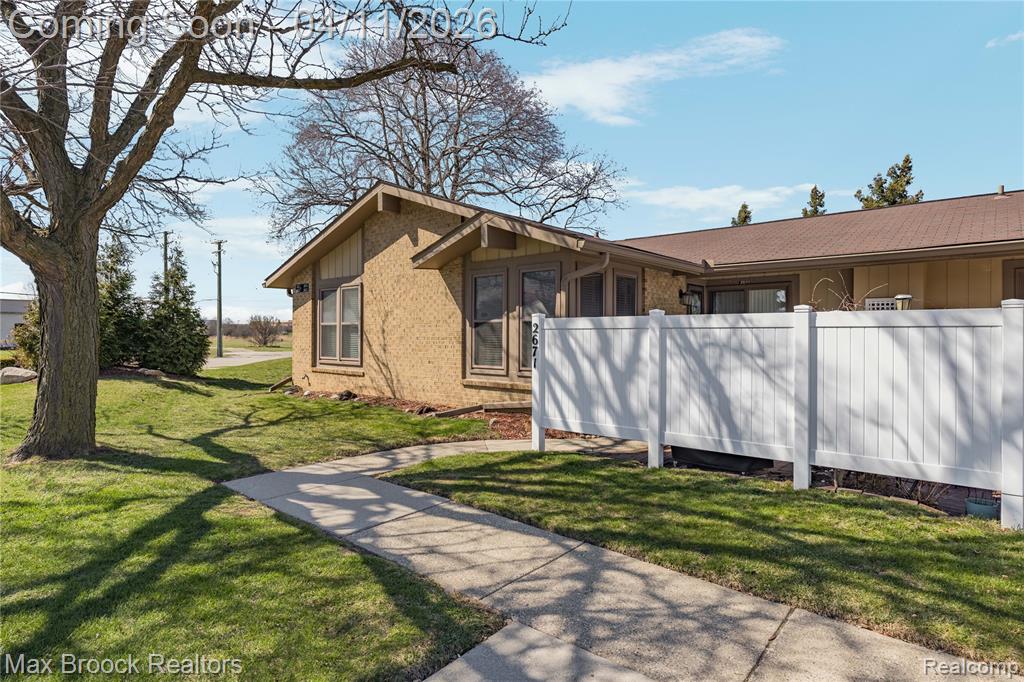 2671 Roundtree Drive Roundtree Drive, 4, Troy, MI 48083 — Photo 42