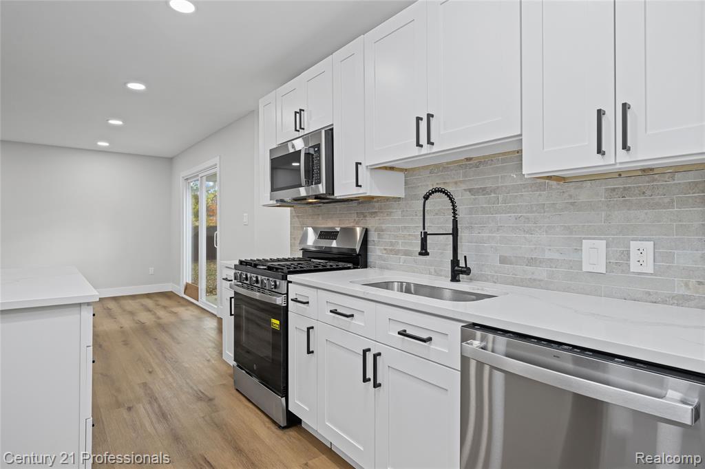 45466 Fairchild Road, Macomb, MI 48042 — Photo 13