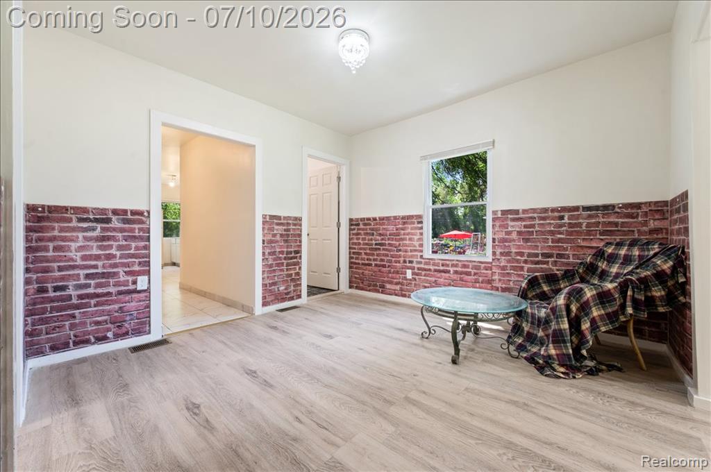 17196 Shields Street, Hamtramck, MI 48212 — Photo 4