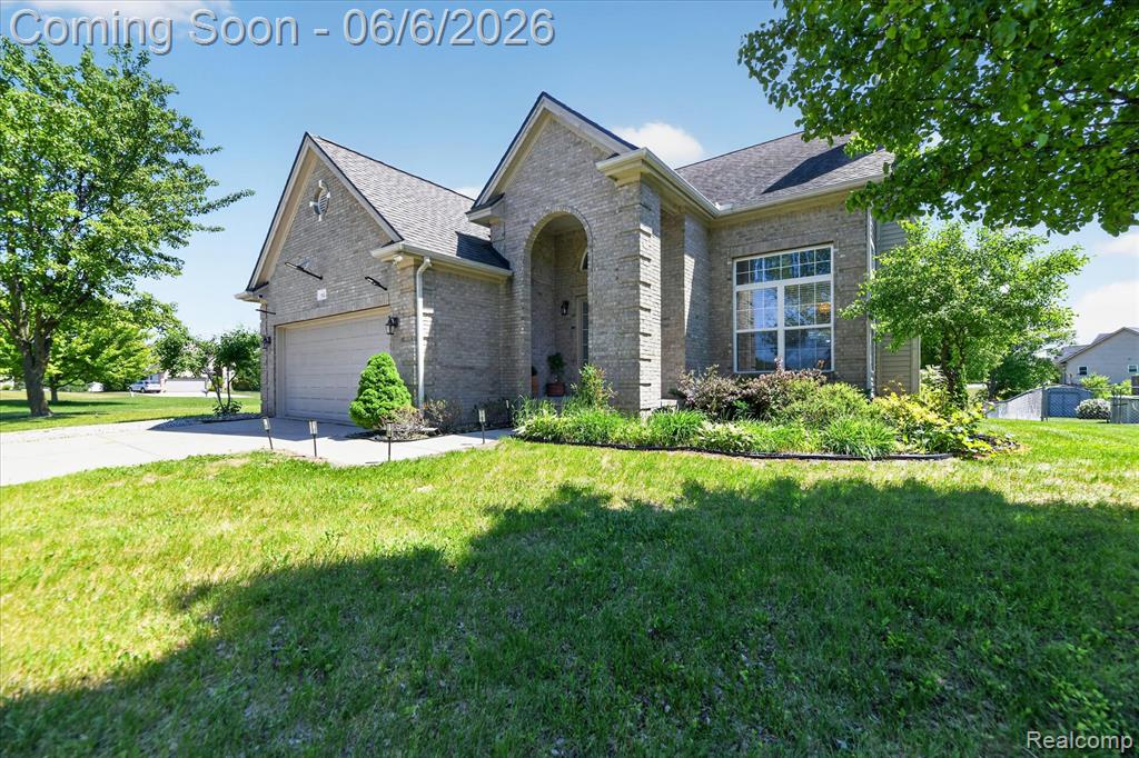 5324 Sequoia Court, Grand Blanc, MI 48439 — Photo 2