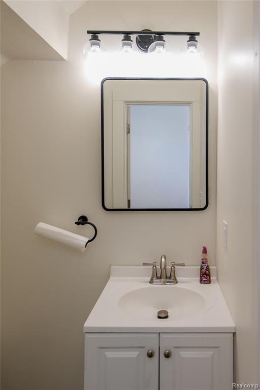 751 Dupont Street, Flint, MI 48504 — Photo 37
