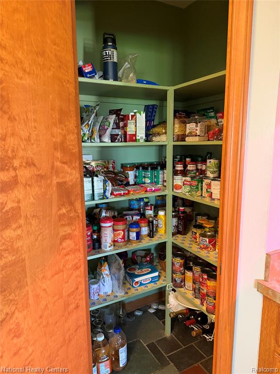 10368 Saint John Drive, Algonac, MI 48001 — Photo 12