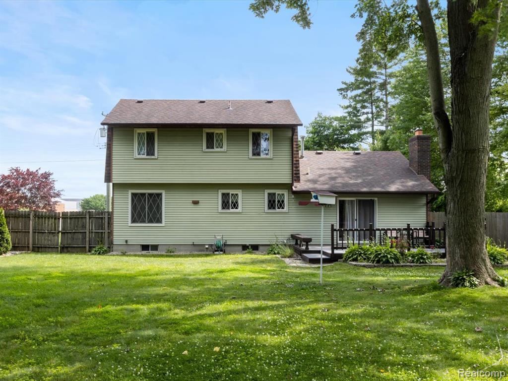 311 Collard Drive, Marysville, MI 48040 — Photo 31