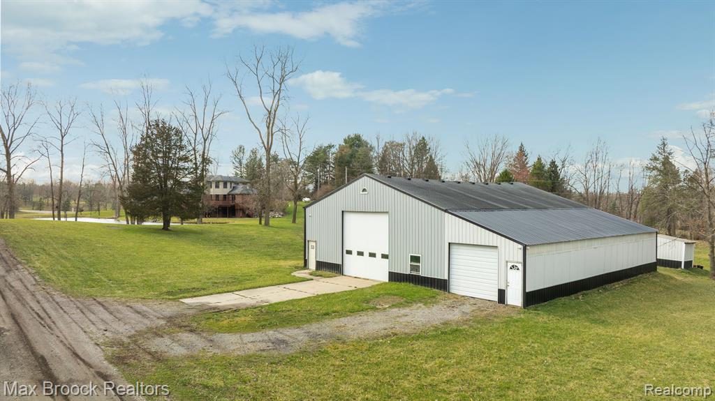 6426 OAK GROVE Road, Howell, MI 48855 — Photo 51