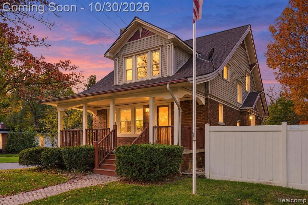 15941 Farmington Road, Livonia, MI 48154