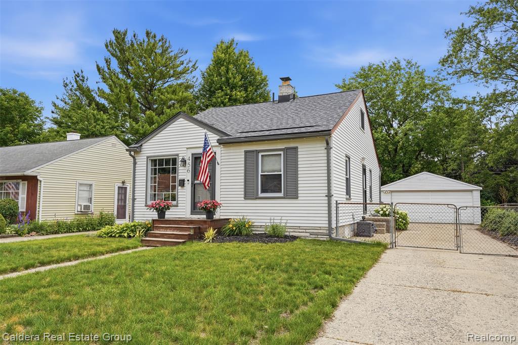456 Allen Avenue, Commerce Twp, MI — Photo 3