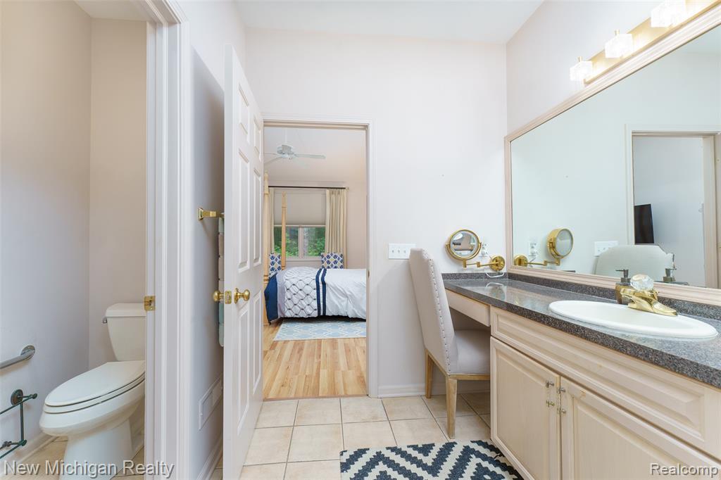 13111 Harbor Landings Drive, Fenton, MI 48430 — Photo 22