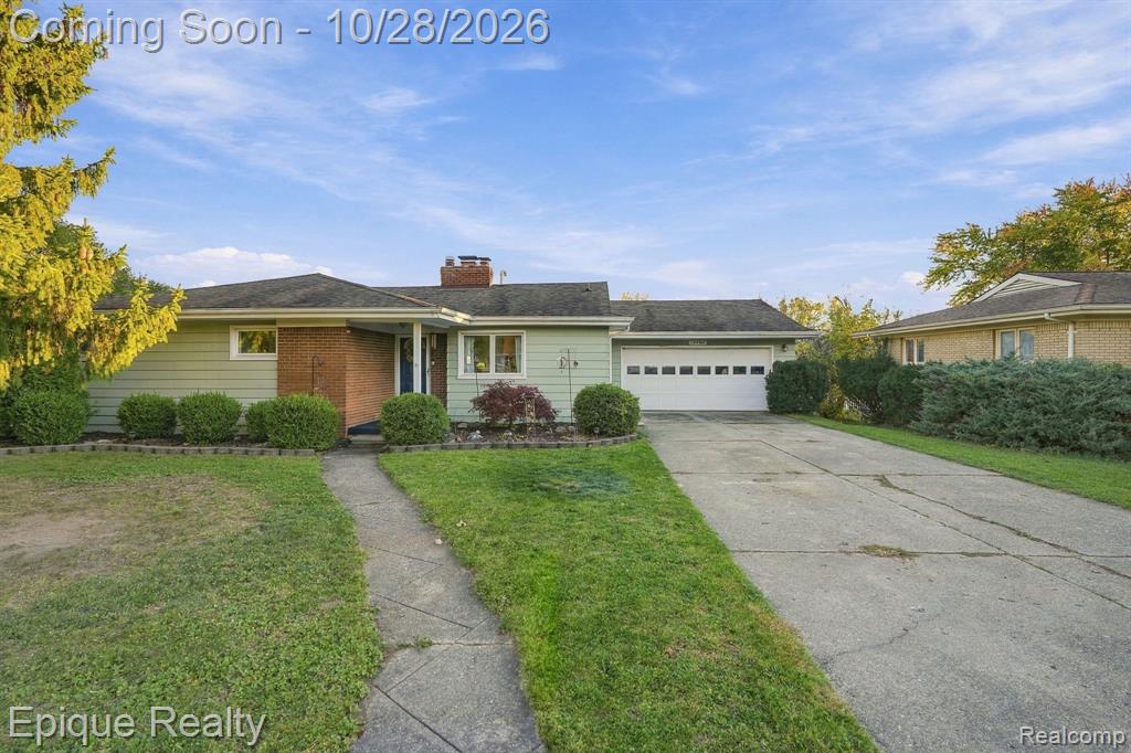 12407 Hillcrest Drive, Grand Blanc, MI 48439