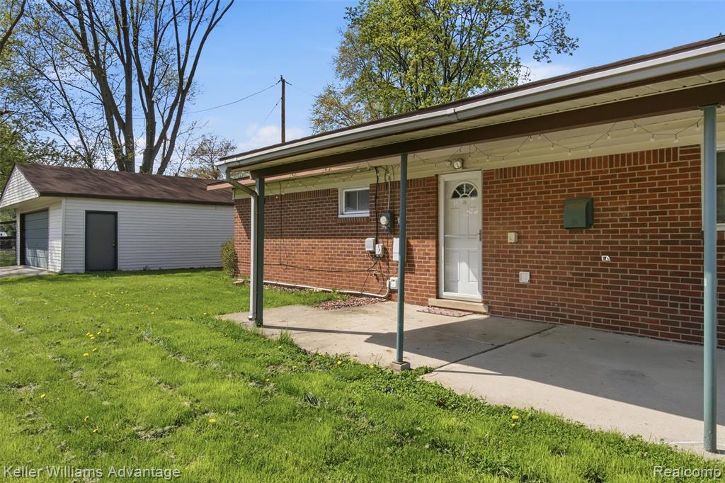 7435 Lathers Street, Westland, MI — Photo 23