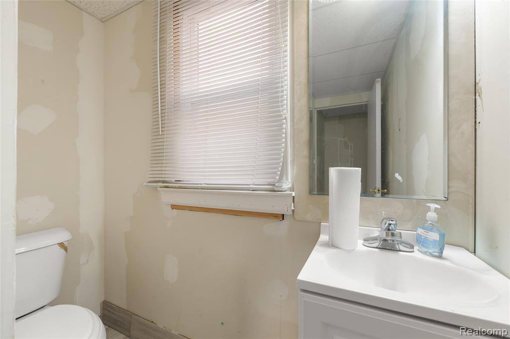 2425 W Grand Boulevard, Detroit, MI 48208 — Photo 15