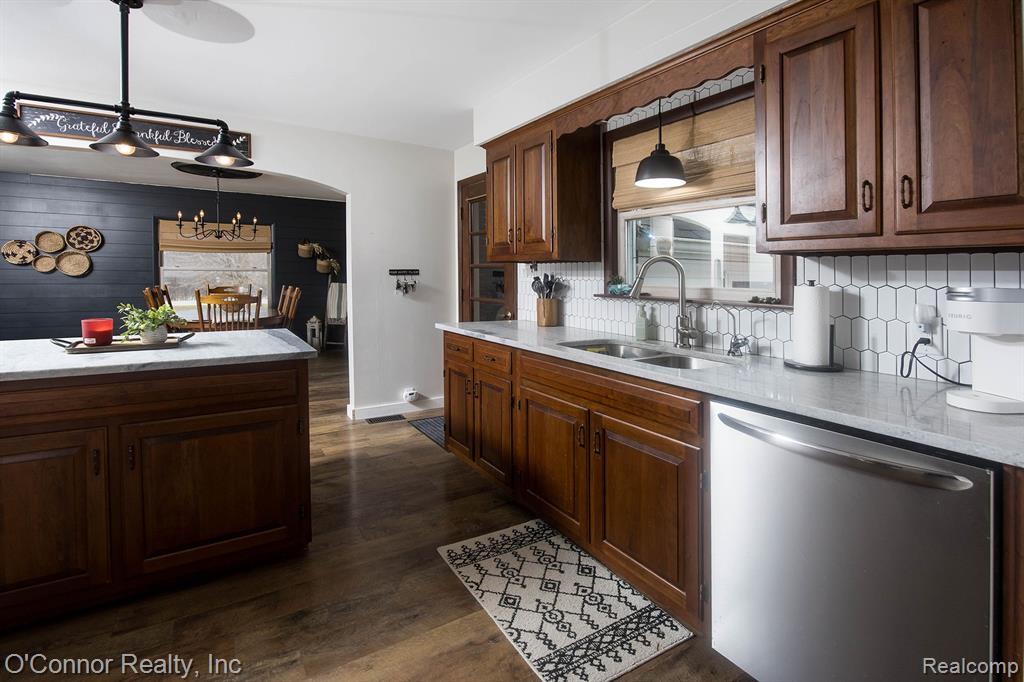 3725 INDIAN Trail, China, MI — Photo 10