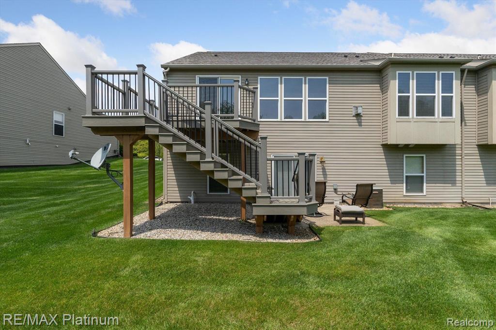 3872 RAINIER Drive, 94, Howell, MI 48843 — Photo 38