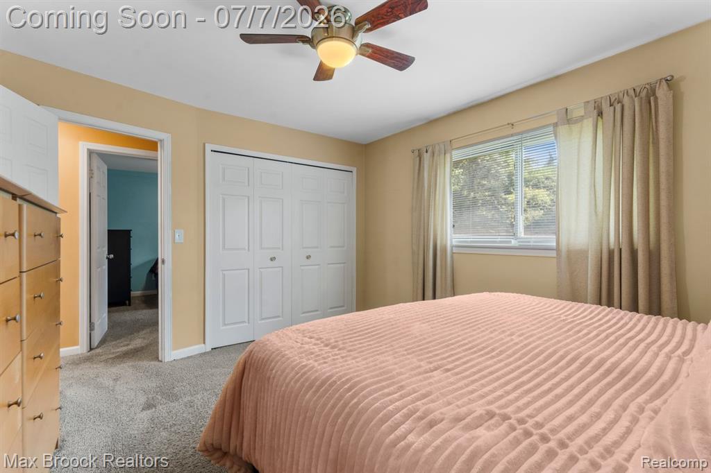45361 Indian Creek Drive, Canton, MI 48187 — Photo 17