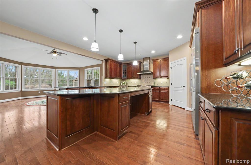 7286 Brentwood Court, Ypsilanti, MI 48198 — Photo 32