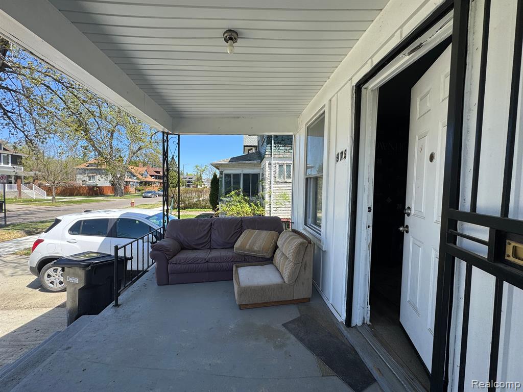 879 WEBB Street, Detroit, MI 48202 — Photo 22