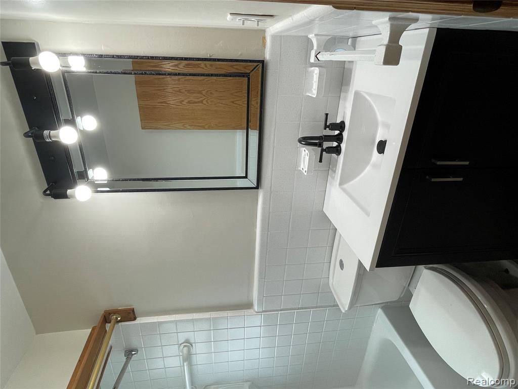 4462 1st Street, Wayne, MI 48184 — Photo 11