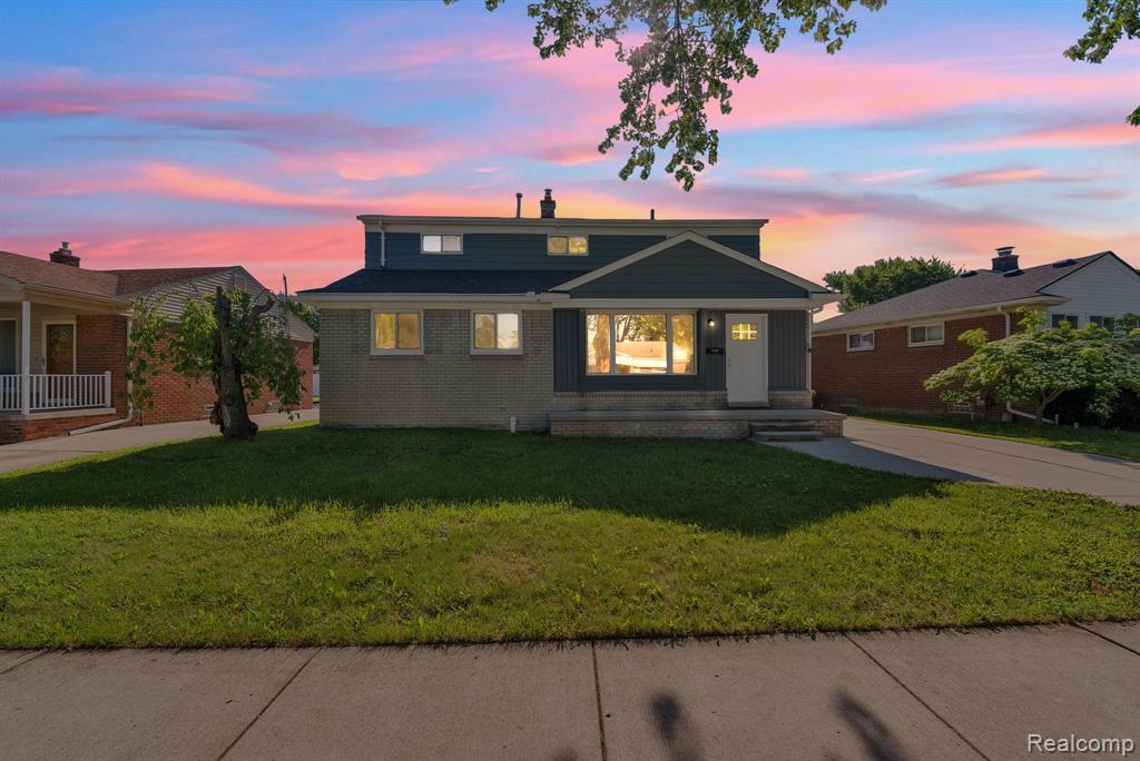 3043 Green Street, Lincoln Park, MI 48146