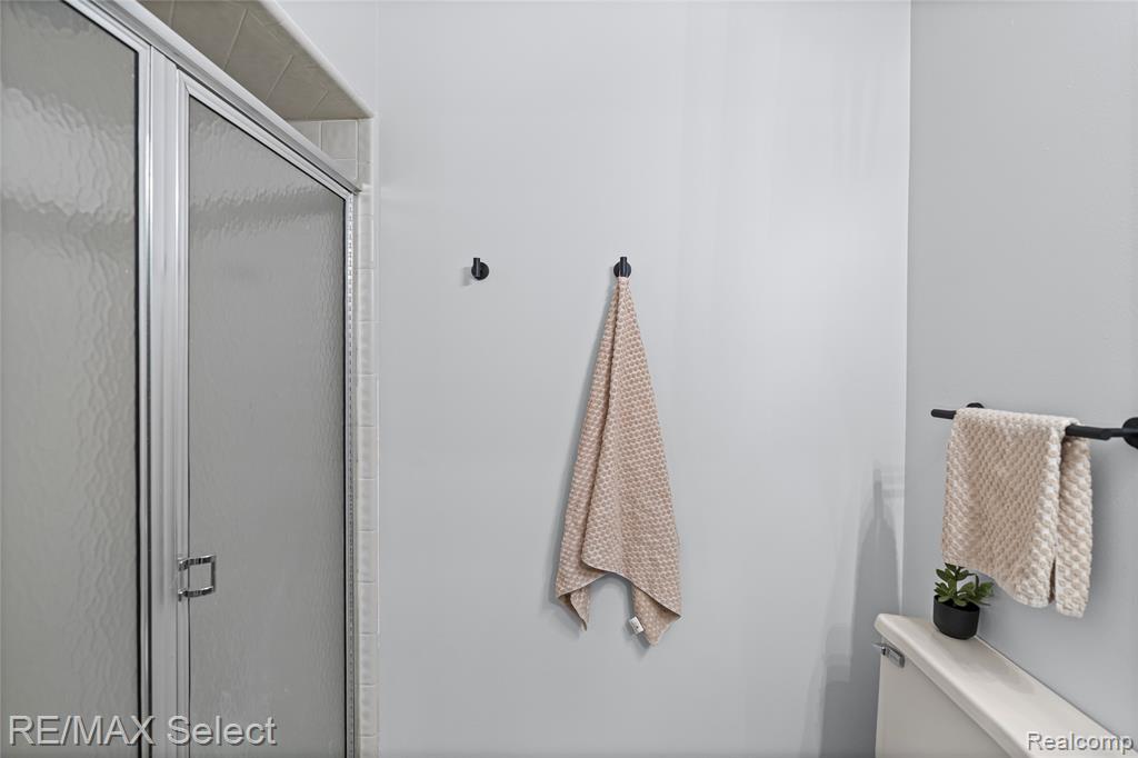 11839 Sycamore Drive, Plymouth, MI 48170 — Photo 24