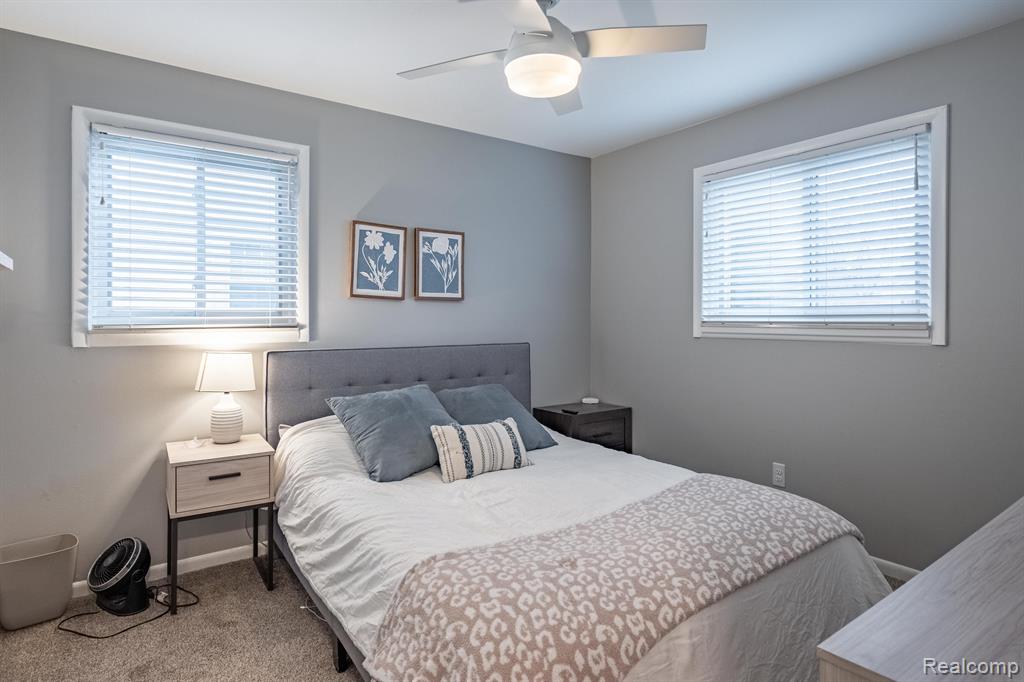 715 N DORCHESTER Avenue, Royal Oak, MI 48067 — Photo 5