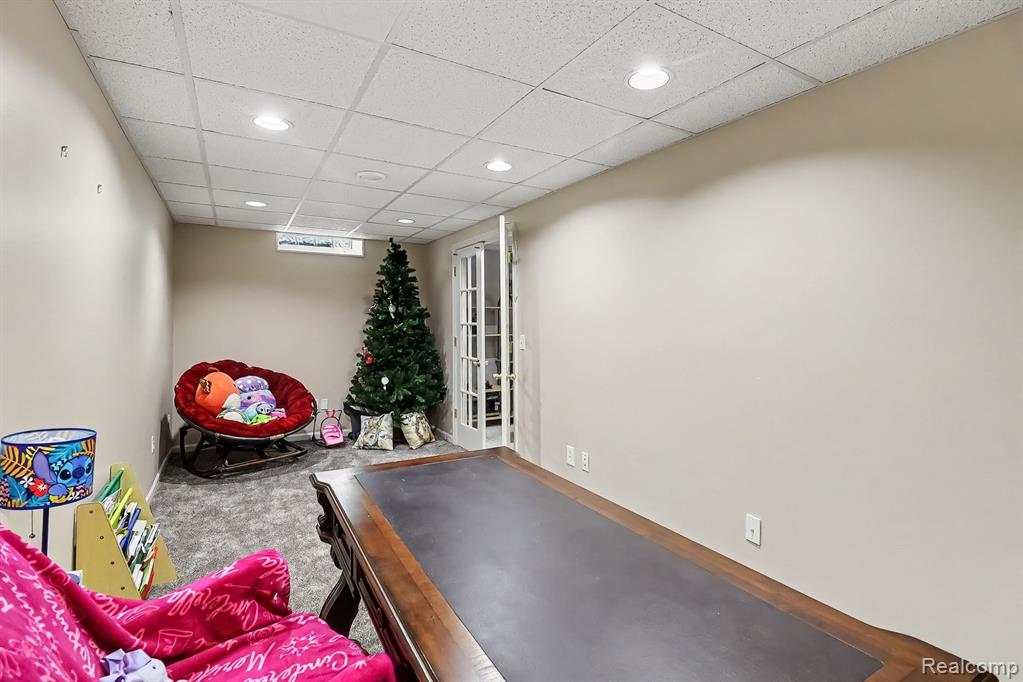 6621 Glenshaw Court, West Bloomfield, MI — Photo 32