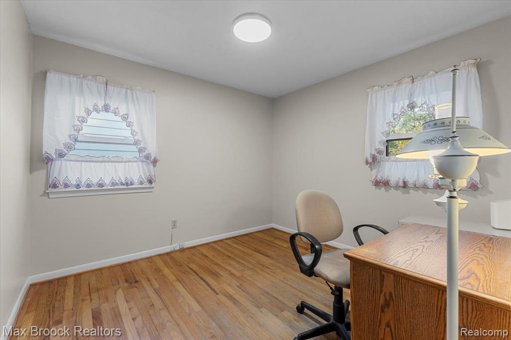 4514 Thorncroft Avenue, Royal Oak, MI 48073 — Photo 13