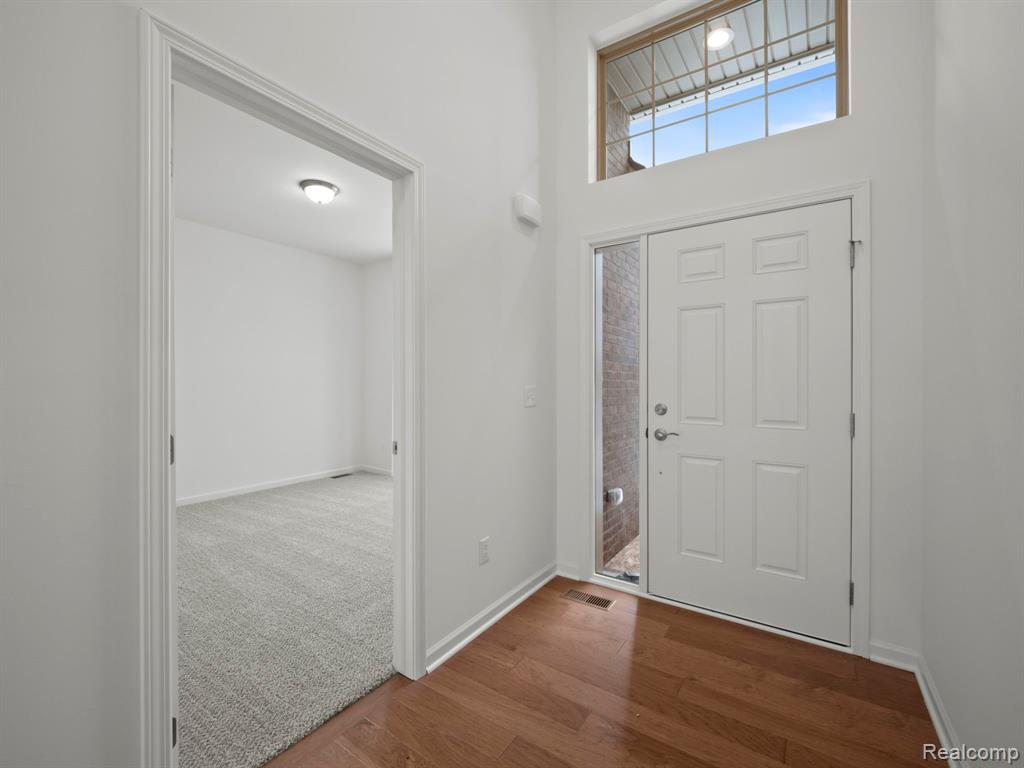 45843 Beaufort Drive, Macomb, MI 48044 — Photo 2